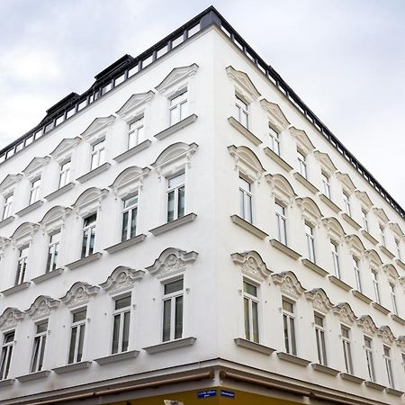 Alon Homes Vienna - Premium City Center Apartments Exterior photo