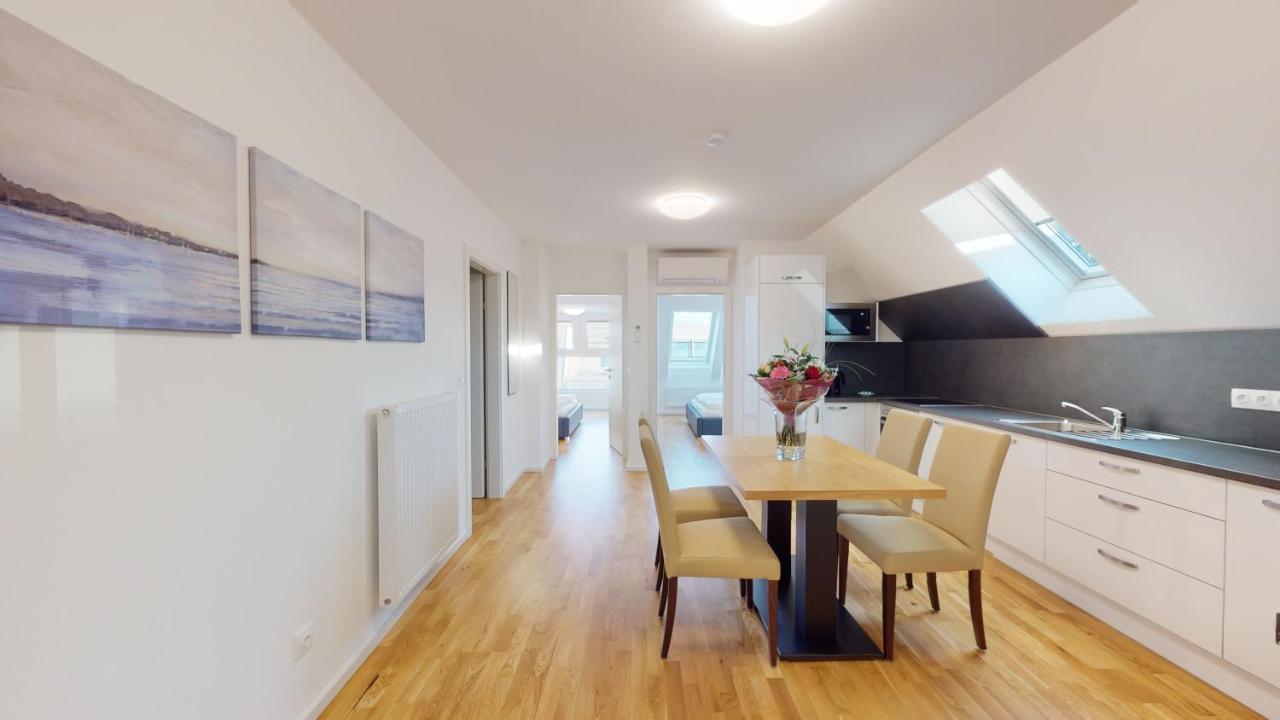 Alon Homes Vienna - Premium City Center Apartments Exterior photo