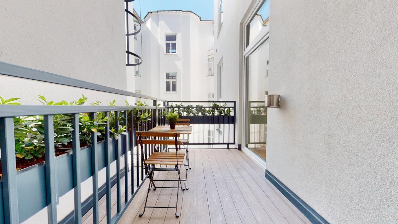 Alon Homes Vienna - Premium City Center Apartments Exterior photo